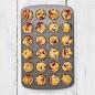 Mobile Preview: Birkmann Mini Muffinform Easy Baking mit 24 Mulden gefüllt